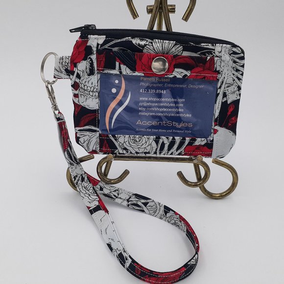 NEW! Skulls and Roses ID Badge Holder Wallet - Picture 5 of 5